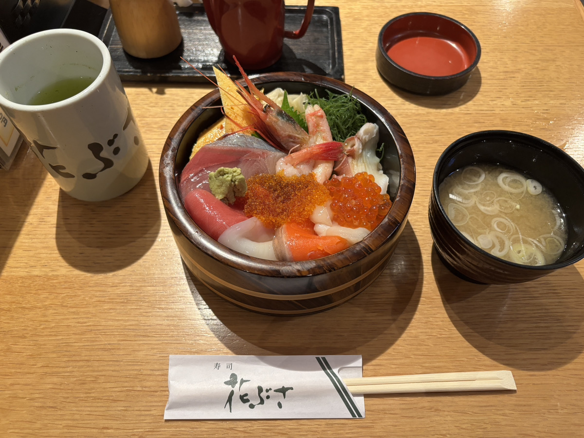 新千歳空港で食べた海鮮丼