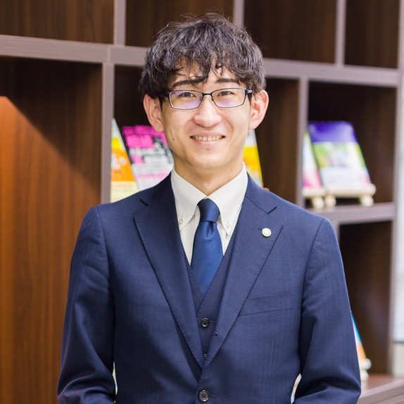 執筆者 藤井 謙介